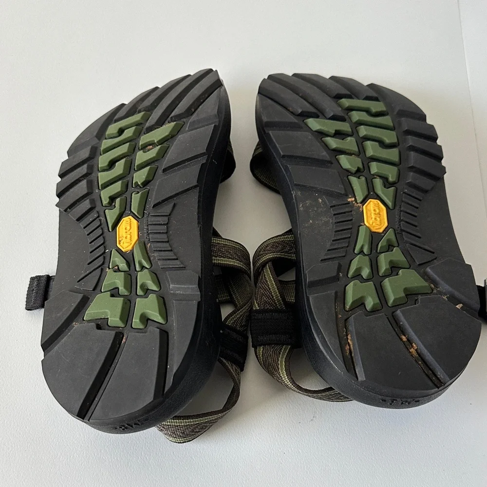 Chaco Black and Olive Strappy Sandals - Picture 4 of 5